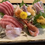 かねやま - 特上刺身定食は７種程の海鮮が3切ずつ