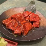 焼肉 大喜 - 左2列：特上ハラミ  右1列：中落ちカルビ