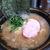 横濱家系ラーメン 勝鬨家