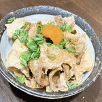 三酉屋 - 鶏皮ポン酢440円