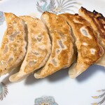 担々麺の店 まるたん。 - 餃子