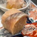 居酒屋 うちやま - 鱒の棒寿司