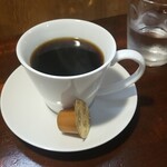 キッチン ブルー グローブ - ホットコーヒーのアップ