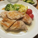 キッチン ブルー グローブ - 反対側から、コロコロなチキンです