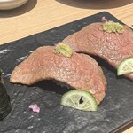 熟成焼肉 あらた - 追加の肉寿司