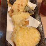 天ぷらとワイン 小島 - 茄子、ちくわ、たけのこ、さつまいも天ぷら