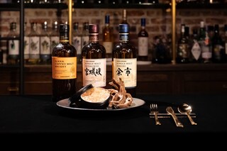 TOKYO Whisky Library - 