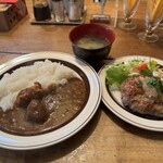 停車場 - カレー&和風ハンバーグ、1200円税込。現金のみ対応。