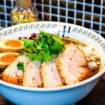 スパイス・ラー麺 卍力 - 料理写真: