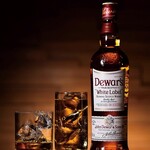 DEWAR'S WHITE LABEL <Scotch> DEWAR'S WHITE LABEL