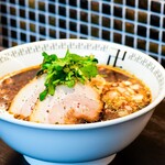 スパイス・ラー麺 卍力 - 料理写真: