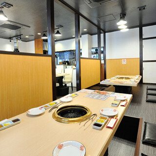 There is a tatami room where you can relax and relax♪ Perfect for families with children or parties.