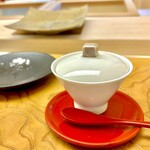 鮨おばな - 素敵な器なには…