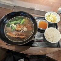 シェンロン - ラーメンランチ(豚角煮ラーメン)