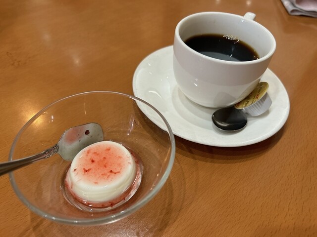 ペル エビアン - 東仙台（洋食）の写真