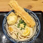 難波千日前 釜たけうどん - 