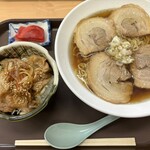 Yume Sanchoku Kamigou - チャーシュー麺&ミニ焼肉丼