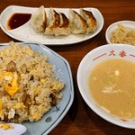 麺工房 大番 - チャーハンと餃子