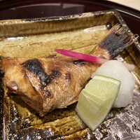 のどぐろ割烹 一心 別邸 - 【 焼 】のどぐろ塩焼き（半身）