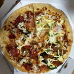 ドミノピザ - 料理写真: