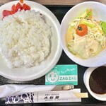 大阪屋 - テキサスステーキセット¥1650内ごはん大盛り¥0　のごはんプレートの方。ステーキは別プレートで届く。ドレッシング美味いが多くて完食困難