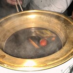 HESTIA GINZA - 名物スープ黒旨デトックス薬膳スープ