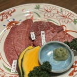 Shichirin Yakiniku Tanoshiira - 