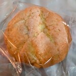 Porutogaru - とちおとめクリームメロンパン