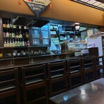 一二三亭 - 落ち着いた雰囲気の店内