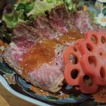 魚と酒 めから鱗 - 和牛ローストビーフ