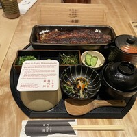 うなぎ四代目菊川 東京駅黒塀横丁店 - 