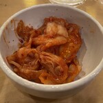Yatai Izakaya Oosaka Manmaru - 白菜キムチ