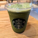 スターバックスコーヒー - カスタマイズマシマシの抹茶クリームフラペチーノ（¥595）