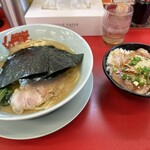 ラーメン山岡家 - 