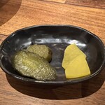 石焼地鳥 石庵 - ご飯の漬物