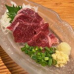 博多もつ鍋 馬肉 九州自慢 - 