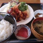 バイキング - 海鮮フライ定食、950円