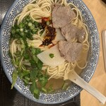 王記 蘭州拉麺 - 