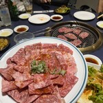 月波　炭火焼肉 - 