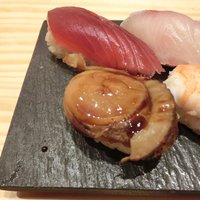 京辰 アークヒルズサウスタワー店 - 京握り 1000円 の7貫と巻物1本