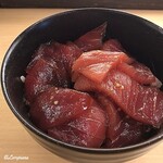 浜味屋 - 那智勝浦産の天然本鮪のヅケ丼