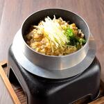 Fukagawa style pot rice with clams