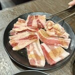 焼肉ホルモン 牛繁 - 