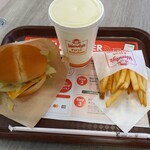 Ｆirst Kitchen Wendy‘S - 