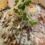 KUCHE - カイワレと白ネギのシャキシャキが癖になる"(ﾉ*>∀<)ﾉまるでイタリアンのような味わい♥️