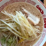 GANJA RAMEN - ライトな醤油とんこつ系のスープ　　深谷ネギラーメン