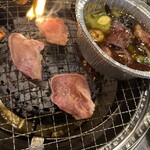 Kankokushiki Yakiniku Mayakukarubi - 