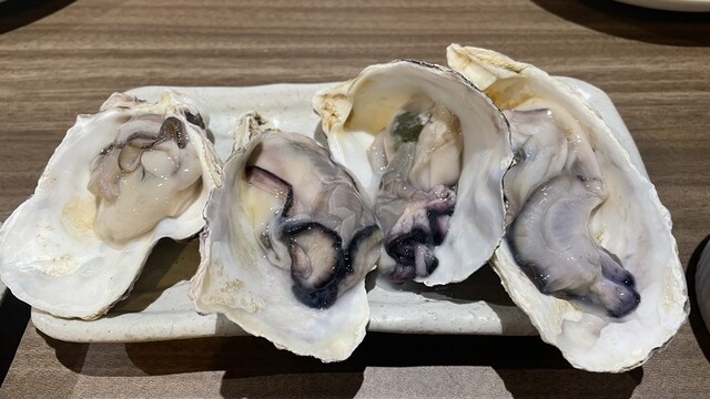 牡蠣たん 生牡蠣と極み牛タン RAKUGAKI 横浜鶴屋町店のご予約 - 横浜