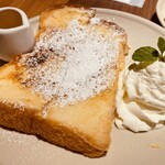 ELOISE's cafe - 