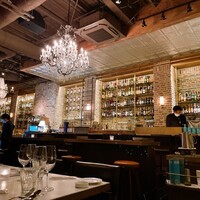 TOKYO Whisky Library - 